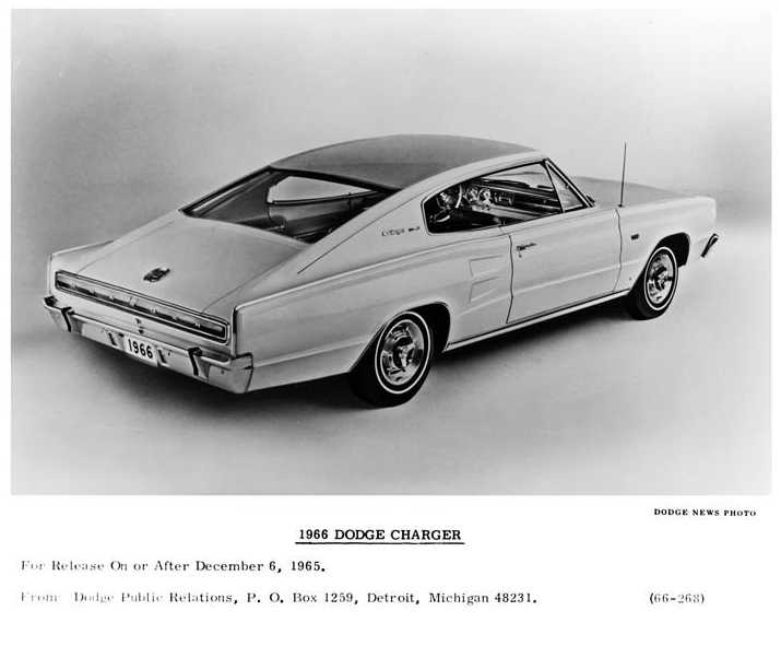 DODGE CHARGER 1966-1974 の雑誌 DODGE CHARGER 1966-1974 の雑誌